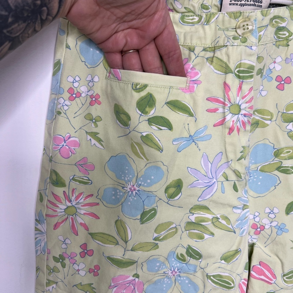 Appleseed’s Capris Size 8 - Picture 2 of 12